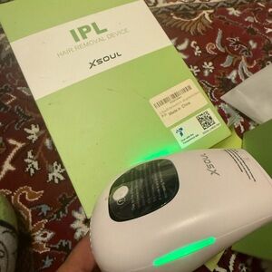 IPL Hair Removal Device - White and Green